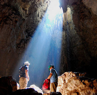 barra-honda-caves-costa-rica-hiking-tour