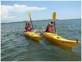 Kayaking tour great for couples