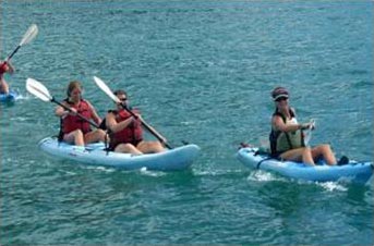 Kayak tour for the family in Manuel Antonio