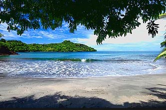 small but cozy beach in costa rica
