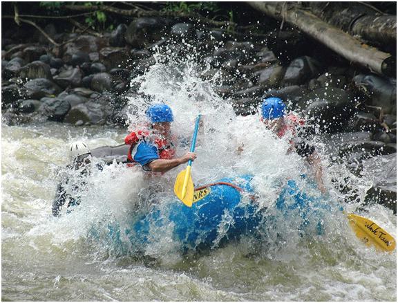 White water rafting in Manuel Antonio Quepos area from beginners to experts