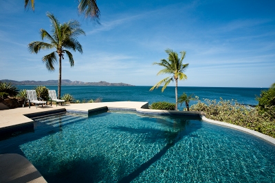 Steps from Flamingo beach in Costa Rica vacation luxury home
