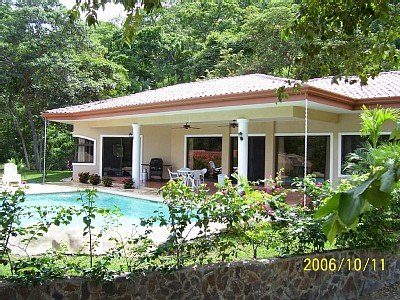 Papagayo rental home within gated community includes private pool