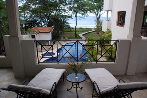 Deluxe beachfront condo for rent in Costa Rica with pool