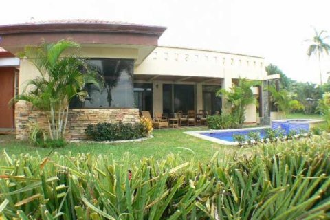 Beautiful deluxe rental home near Jaco and located in Playa Hermosa, Costa Rica