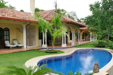 Beautiful rental villa with private pool in Jaco, Costa Rica