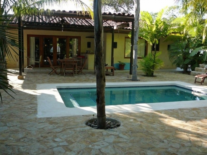 378_tamarindo-beach-front-rental-pool