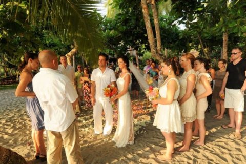 7 Tips for Planning a Wedding Destination